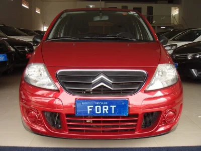 Citroën C3 Glx 1.4 8v (flex) 2011