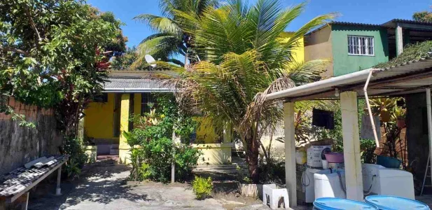 Casa com Terreno de 360 m2