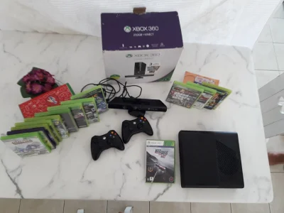 Console XBOX 360 Original Brasileiro com 500gb + Kinect + 2 Controles