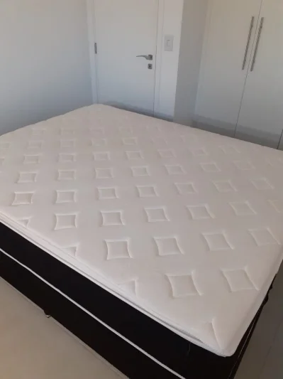 Cama Box Casal (box + Colchão) Plumatex (seminova) - Molas Ensacadas