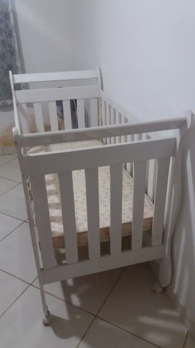 Berço e Cama Branco + Colchão Semi Novos