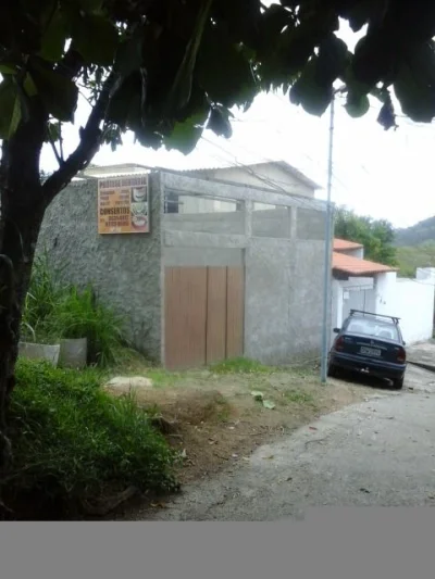 Alugo Galpão de 140 m2 Próximo ao Centro de Inoã Maricá