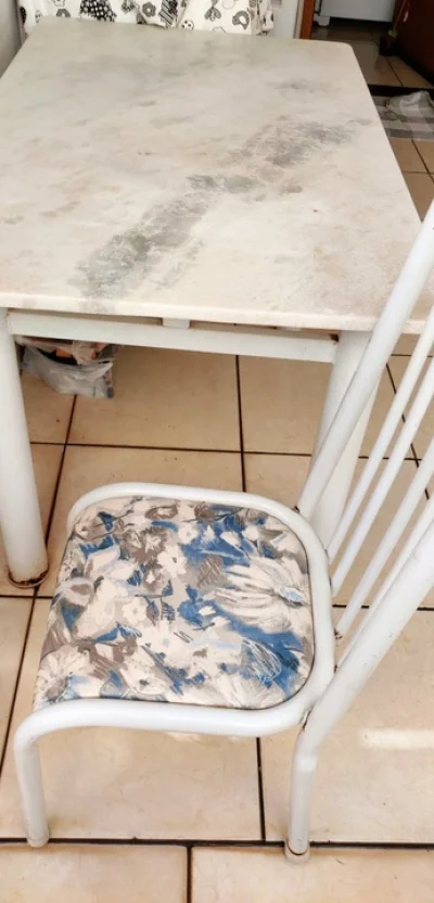 Mesa e 1 Cadeira