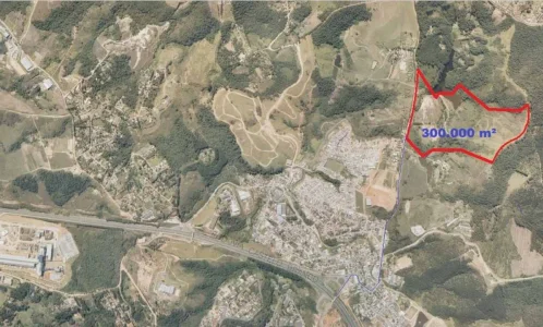Terreno 300.000 m2 com Proprietário