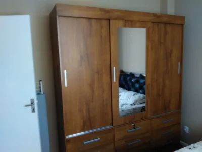 Guarda Roupa Novinho