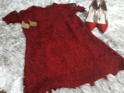 Vestido Vermelho Renda