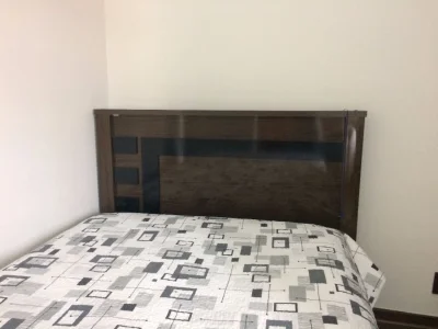 Cama de Madeira Marron