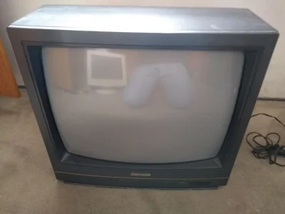 TV Mitsubishi Antiga