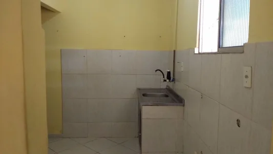 Aluga SE Casa em Curicica