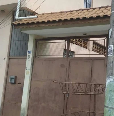 Aluga SE Sobrado