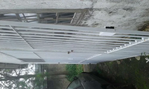 Portão de Ferro 5 / 8 Usado em Bom Estado