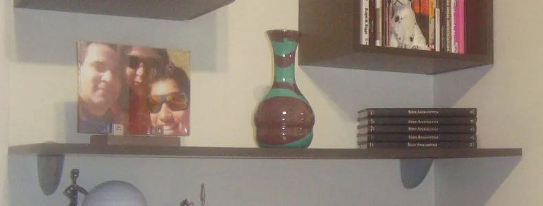 Prateleira Tabaco, Semi Nova