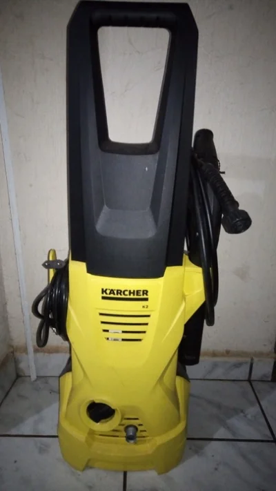 Vendo Máquina de Lava Jato Karcher Modelo K2 1200watts 1600lbs Nova