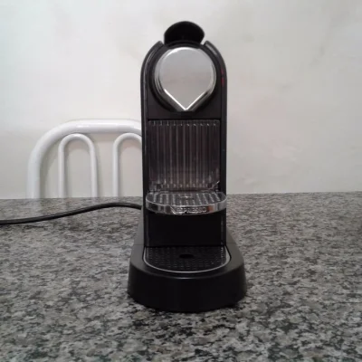 Cafeteira Nespresso Citiz C110