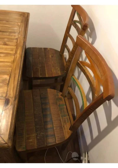 Mesa e Cadeiras de Madeira de Demolição