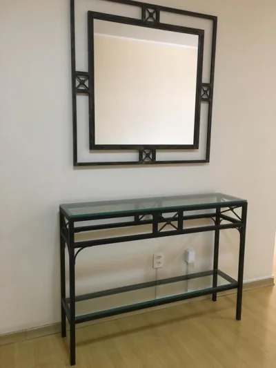 Mesa 1,60 X 0,90 M, 06 Cadeiras, Espelho e Aparador