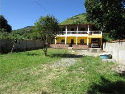 Sítio na RJ 116 Ideal para Moradia-caetano Imóveis