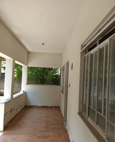 Casa de 2 Andares e 1 Quitinete
