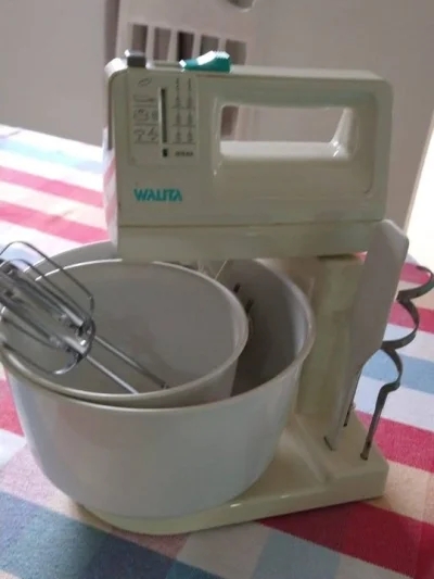 Batedeira Walita 220v