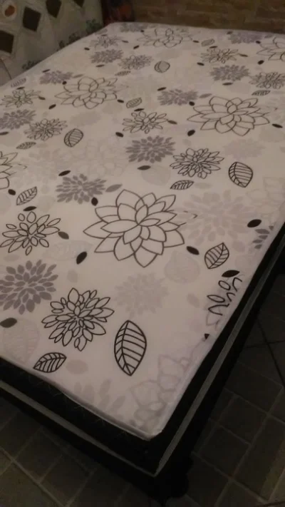 Cama Box Semi Nova