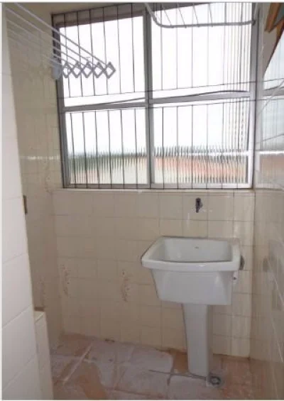 Alugo Apartamento com 3 Quartos