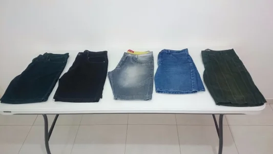 Lote Fechado Roupas Masculina Usadas (semi Novas) 35 Peças