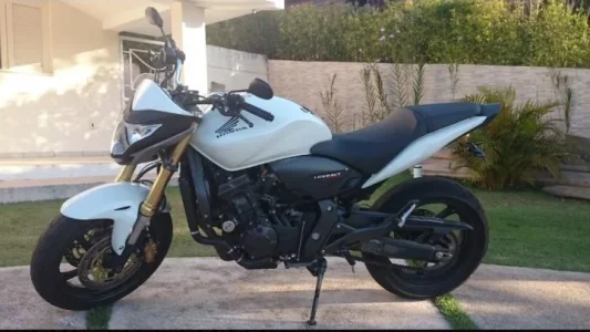 Honda Hornet (parcelamento)