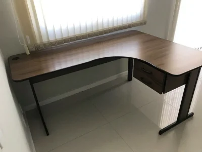 Linda Mesa de Escritorio, Nova. Pouquissimo Usada