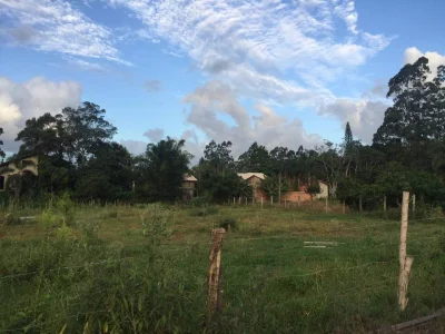 Vende-se ou Troca-se Terreno no Bairro Jardim Elizabete