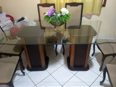 Conjunto Mesa com 06 Cadeiras