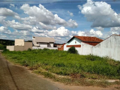 Lote no Residencial Veneza