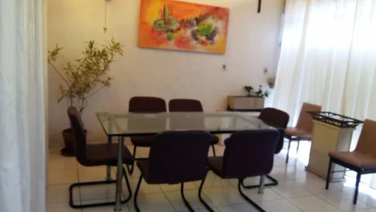 Republica com Vagás Compartilhada para Rapazes