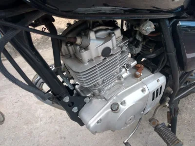Suzuki Intruder