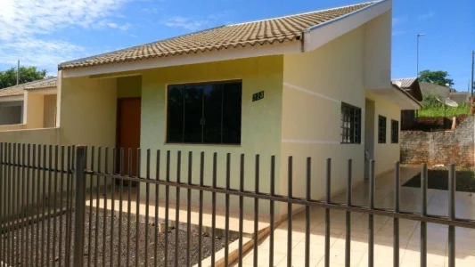 Casa Nova (esquina) Aconchegante 63m2 (2 Dormitórios). Marialva PR (próximo a Maringá)