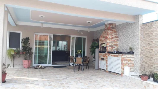 Casa 3 Dorm. em Peruíbe