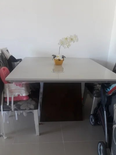Mesa Tampo de Vidro