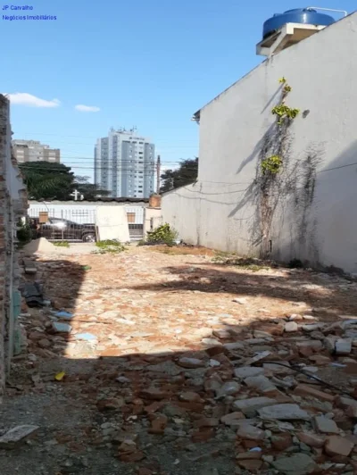 Terreno a Venda no Bairro do Campo Belo com 127 Metros Quadr