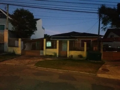 Alugo Casa no Vista Alegre 900 Reais