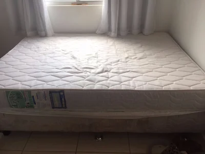 Cama Queen