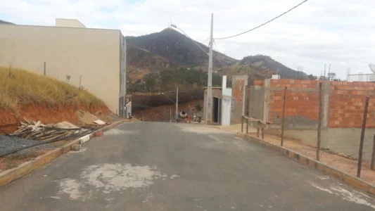 Lote 200m2 Lotiamento Moacir Maria (atras da Fiat)