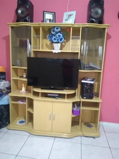Vendo uma Estante em Francisco Morato SP