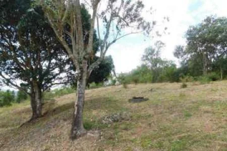 Vende-se Terreno em Igaratá SP