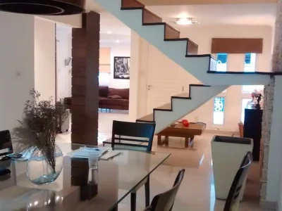 Casas Triplex à Venda em Olaria no Rio de Janeiro RJ