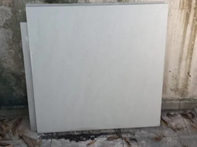 3 Peças de Piso Porcelanato Lindo,80 X 80