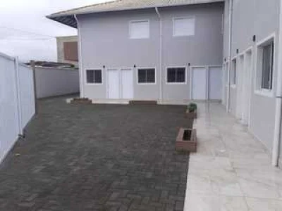 Casa com 47 m2 - Ribeirópolis - Praia Grande SP