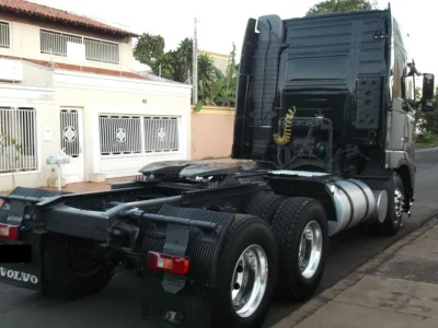 Volvo Fh 440 Globetrotter 6x2 I-shift 2010 Cavalo