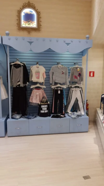 Expositor de Roupas