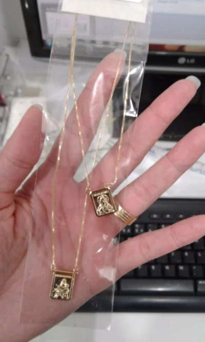 Escapulário Banhado a Ouro 18k