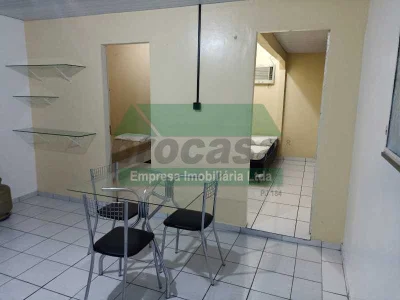 Apartamento - / Residencial / Parque Dez de Novembro