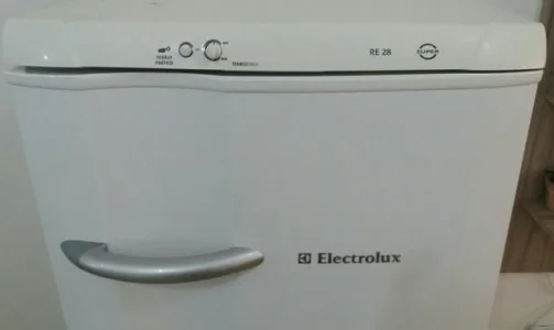 Eletrolux Re 28 Super